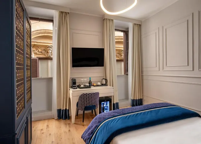 Navona Sky Palace