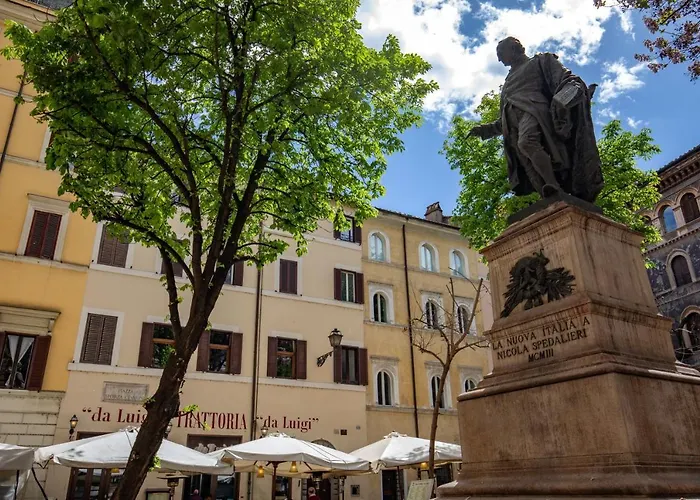 Navona Sky Palace Guest house